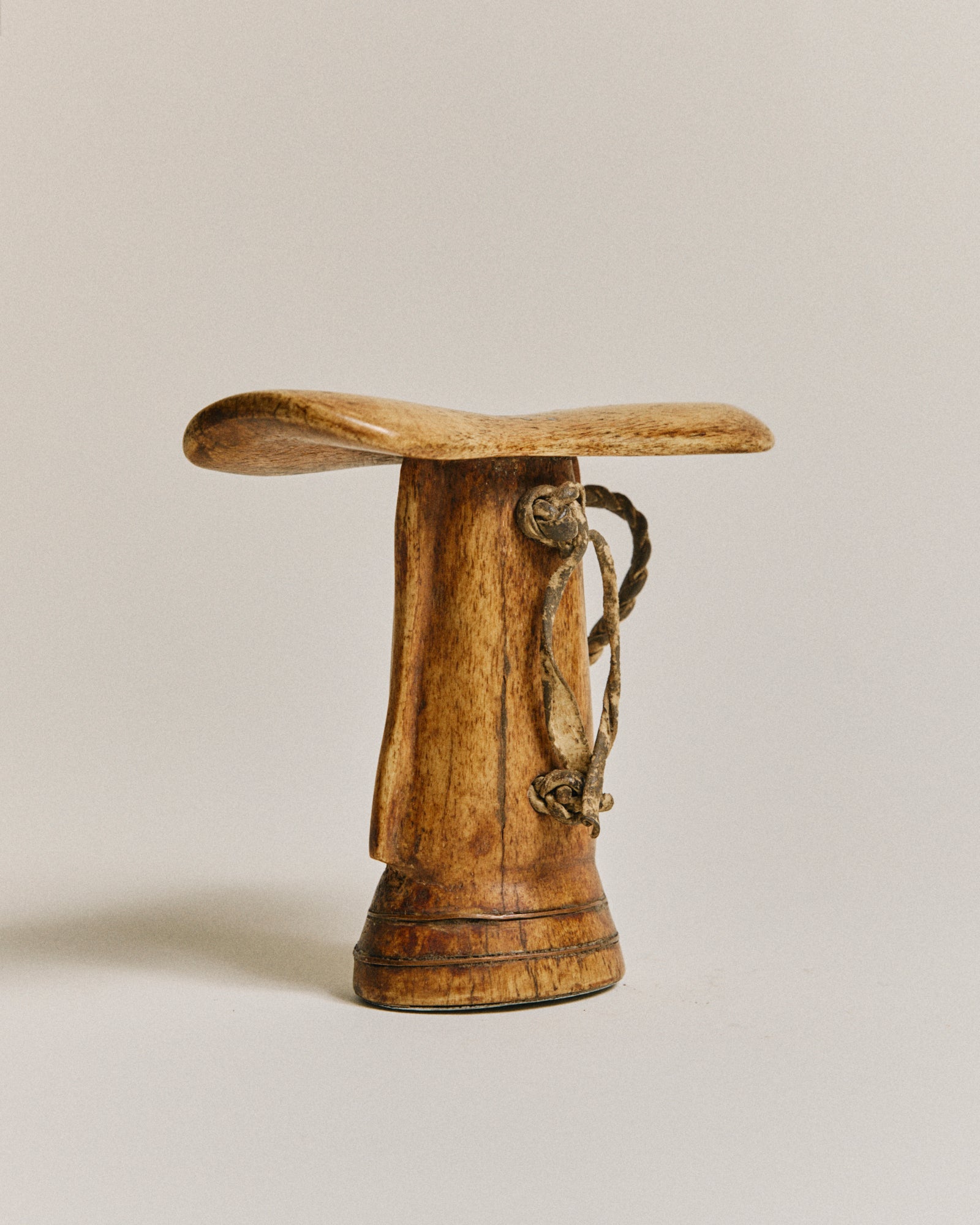 Turkana Headrest